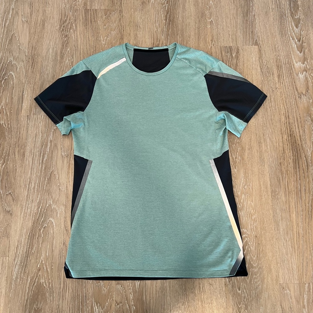 Fast and free short sleeve